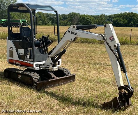 bobcat excavator 323|bobcat 323 mini excavator specs.